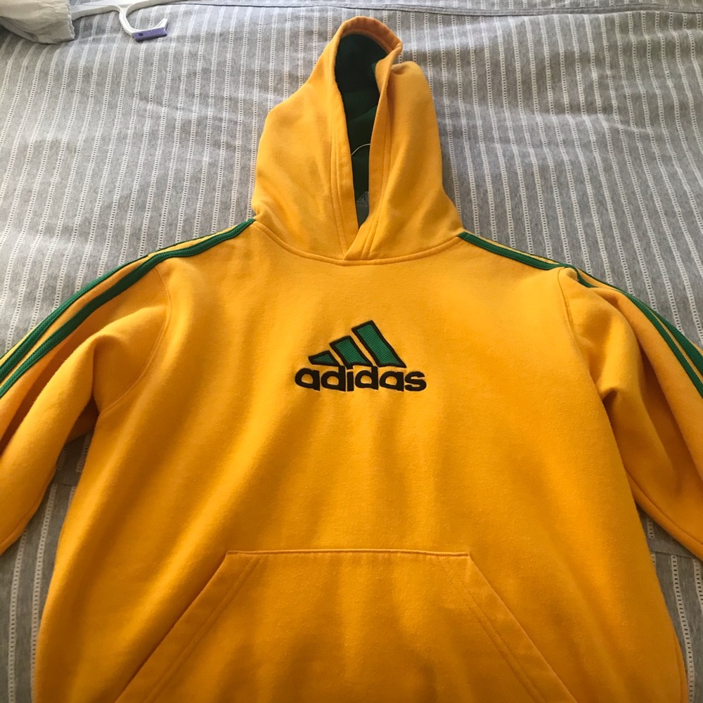 ❣️Cute Adidas Sweatshirt ❣️